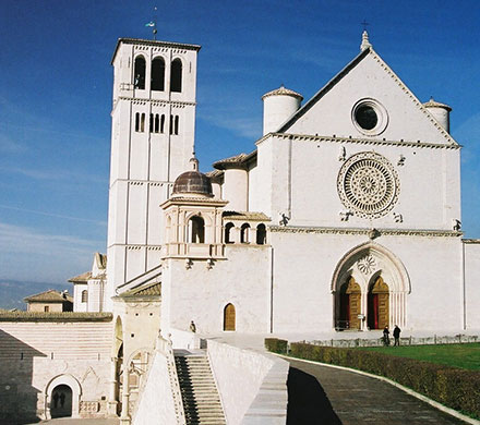 アッシジ、フランチェスコ聖堂と関連修道施設群の写真